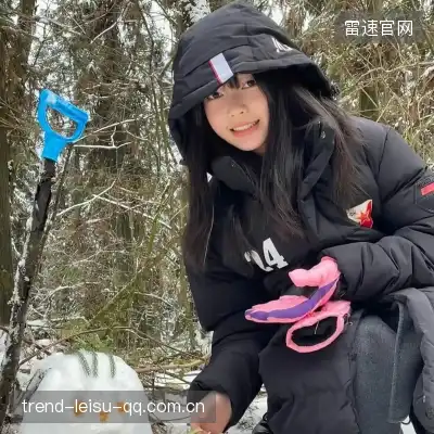 柳渤霆